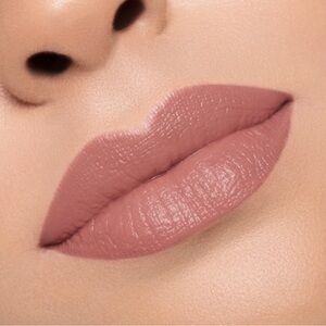 Morphe C Lipstick in Forevs NIB